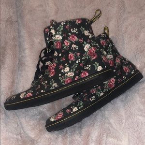 doc marten boots never worn